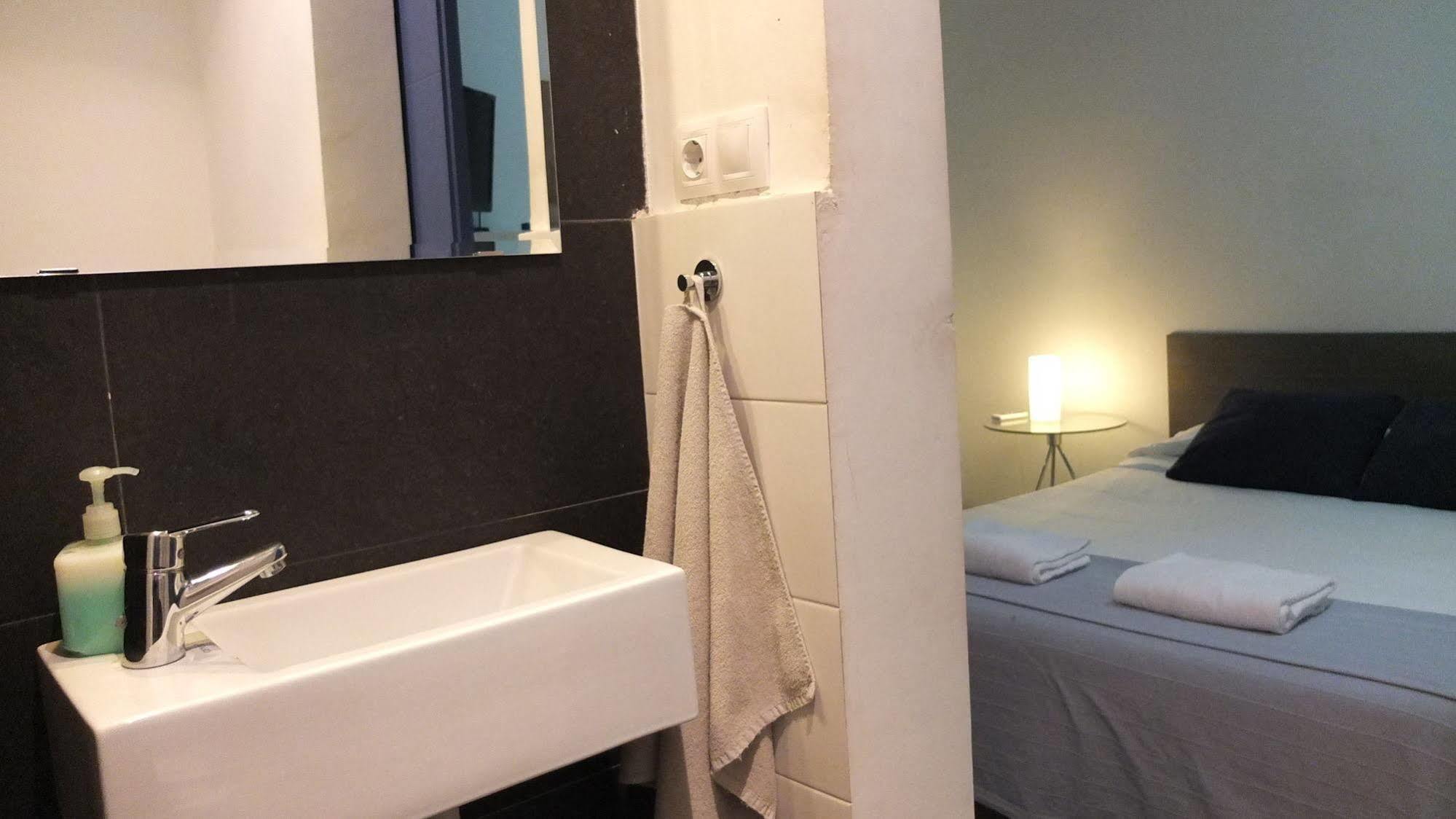 No Limit Hostel Barcelona
